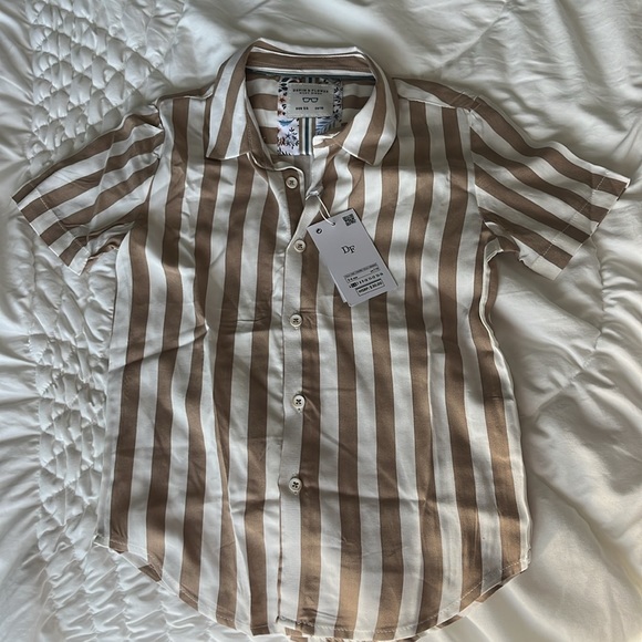 || Denim and Flower by Ricky Singh ||  NWT button down - Picture 10 of 11